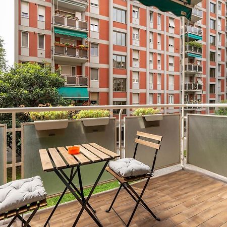 Be House - By Host4U Apartment Милано Екстериор снимка