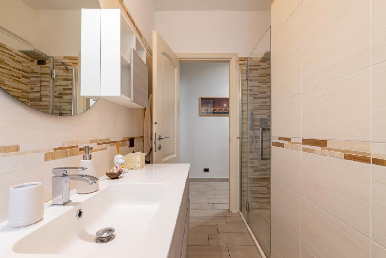 Be House - By Host4U Apartment Милано Екстериор снимка